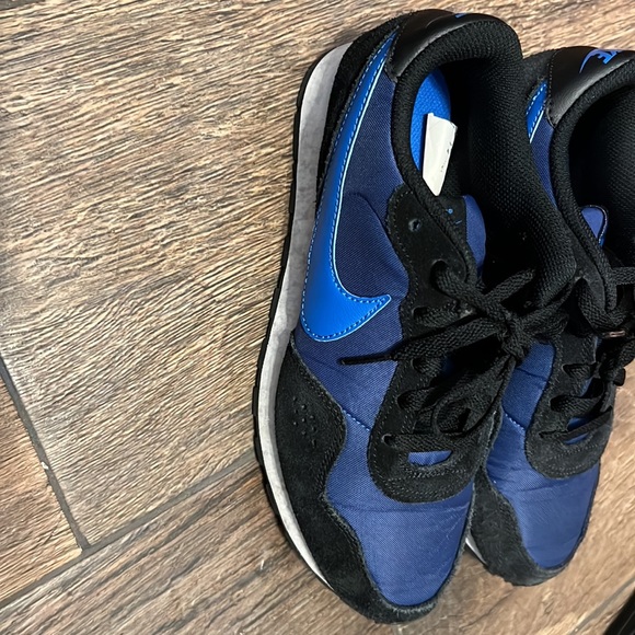 Kids MD Nike Valiant - Picture 4 of 4